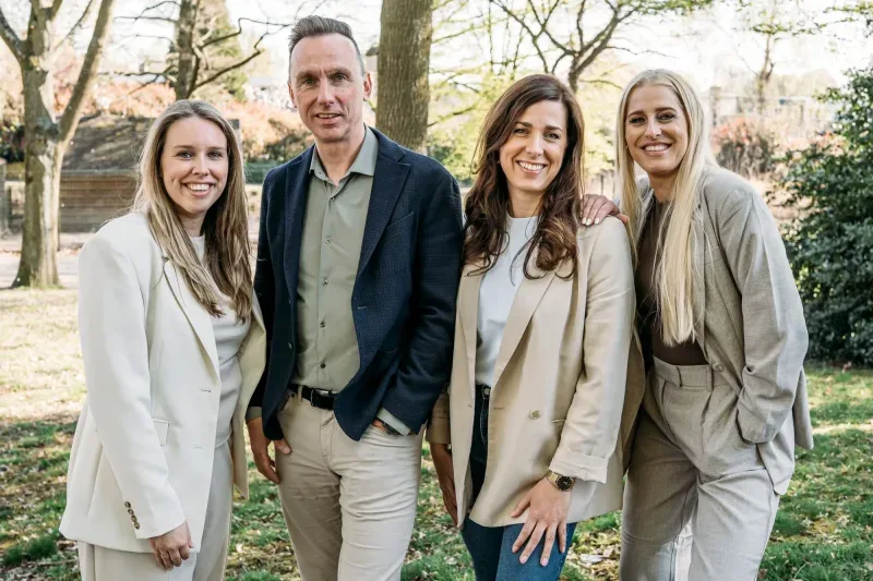 Office photo of 10+ Makelaars