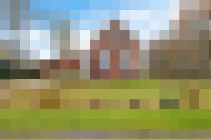 1e Exloërmond 113 en 1e Exloërmond