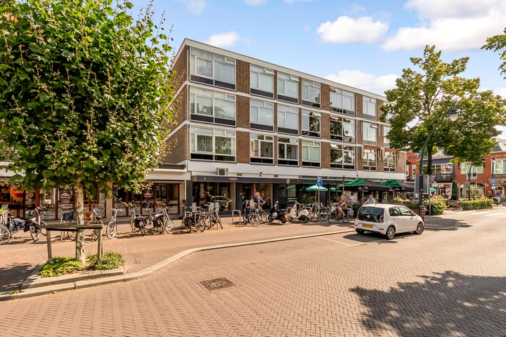 1e Hogeweg 77A-3 in Zeist foto