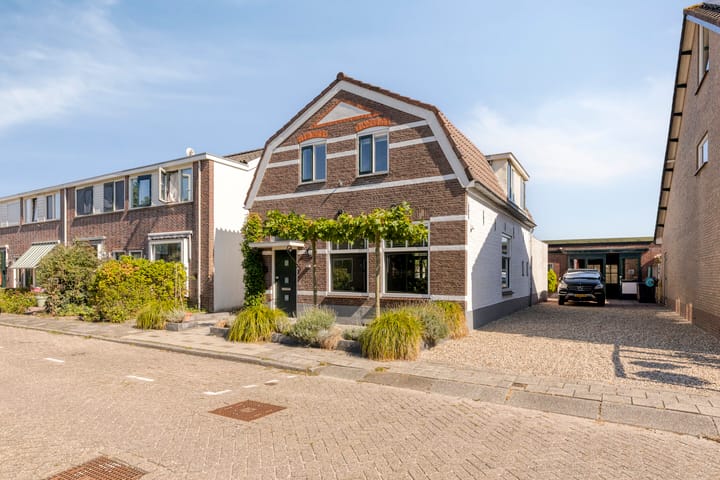 3e Poellaan 71 in Lisse foto