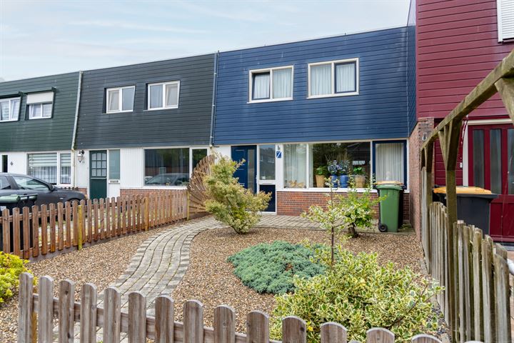 Aak 145 in Wieringerwerf foto