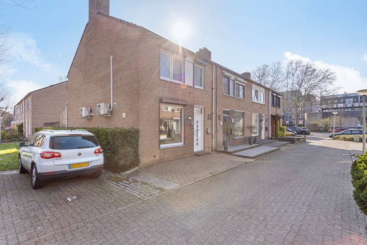 Aalkeborg 42 in Maastricht foto