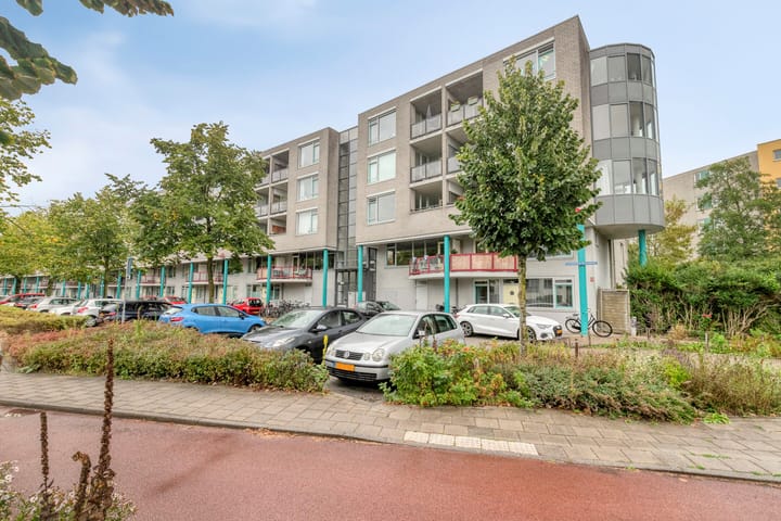 Aartsbisschop Romerostraat 147 in Utrecht foto