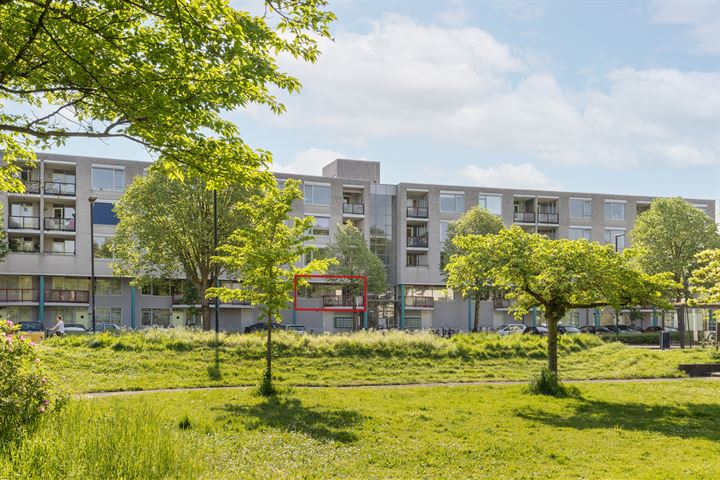 Aartsbisschop Romerostraat 357 in Utrecht foto