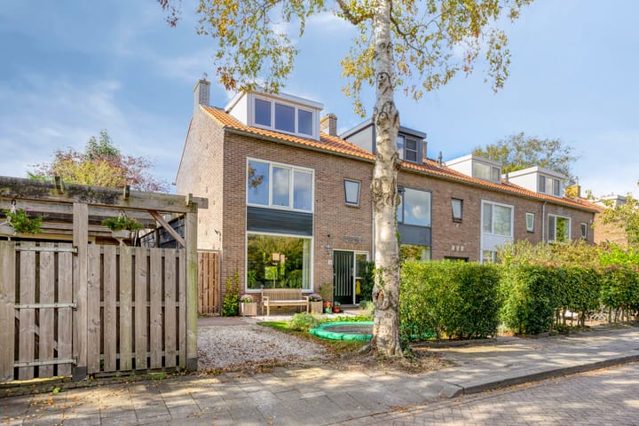 Aasdomstraat 11 in Abcoude foto