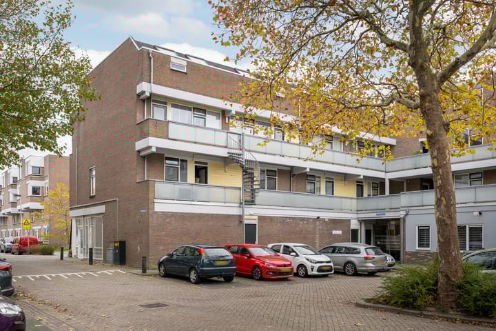 Abcoudehoeve 32 in Vlaardingen foto