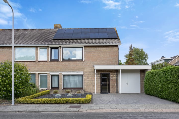 Abraham Kuyperhof 13 in Drunen foto