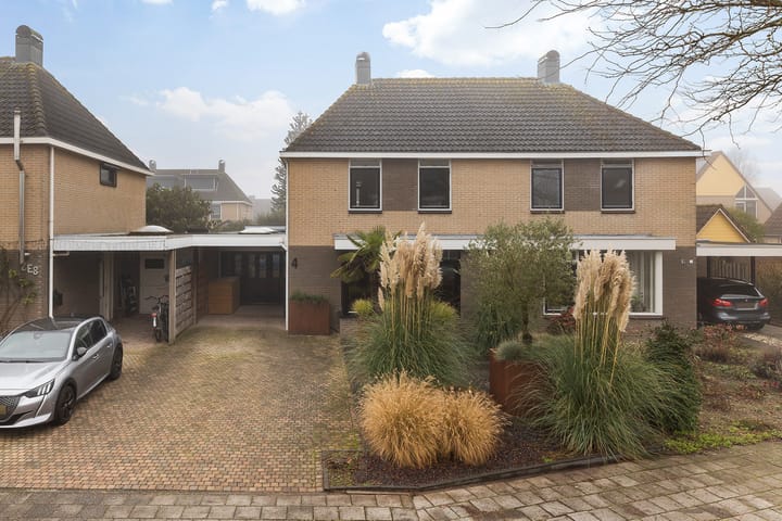 Abraham Kuyperhof 4 in Wezep foto