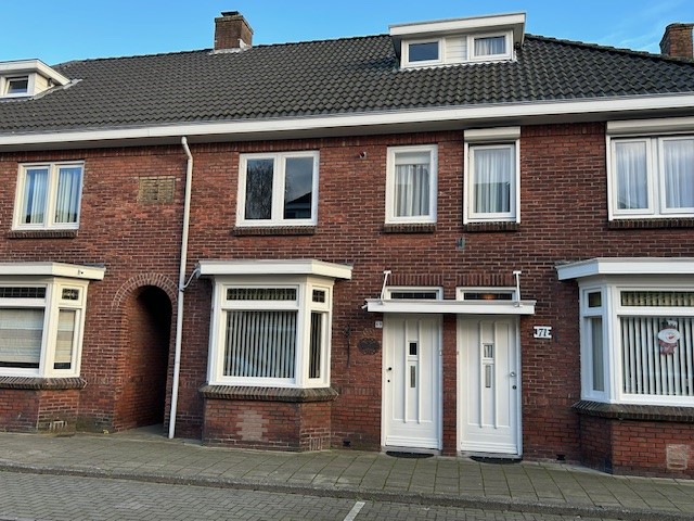 Abraham Strickstraat 69 in Enschede foto