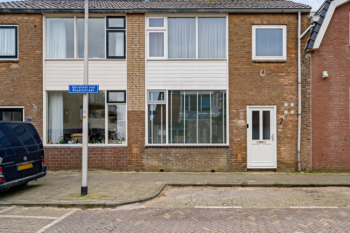 Abraham van Royenstraat 7 in Noordwijk foto