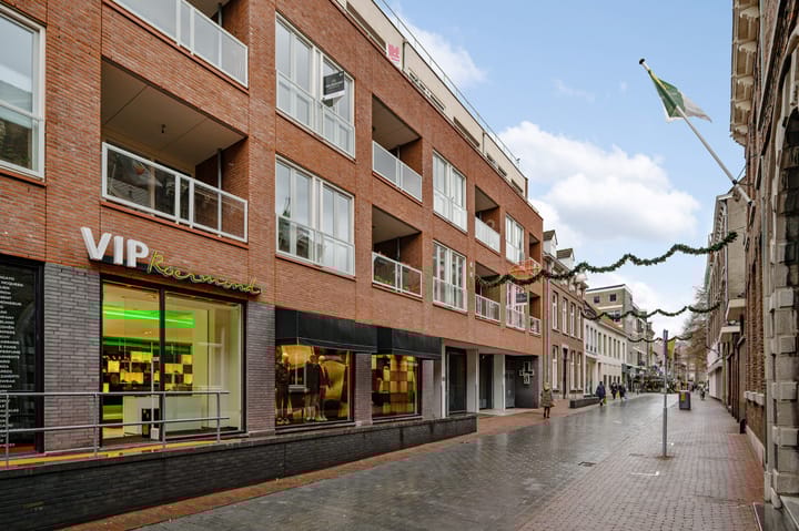 Achter de Steenen Trappen 4 in Roermond foto
