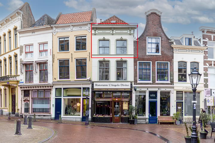 Achter de Vismarkt 3f in Gouda foto