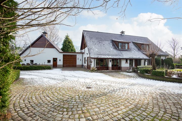 Achtergaardsestraat 25 in Groessen foto