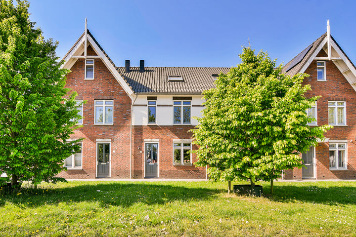 Achtermeerstraat 4 in Hoofddorp foto