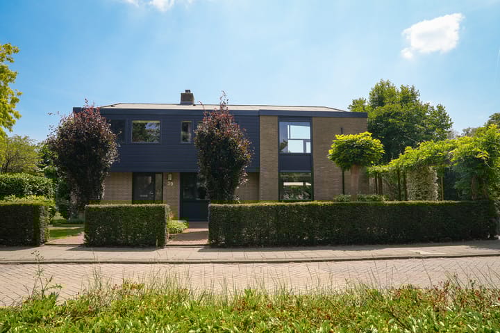 Achterweg 39 in Heukelum foto