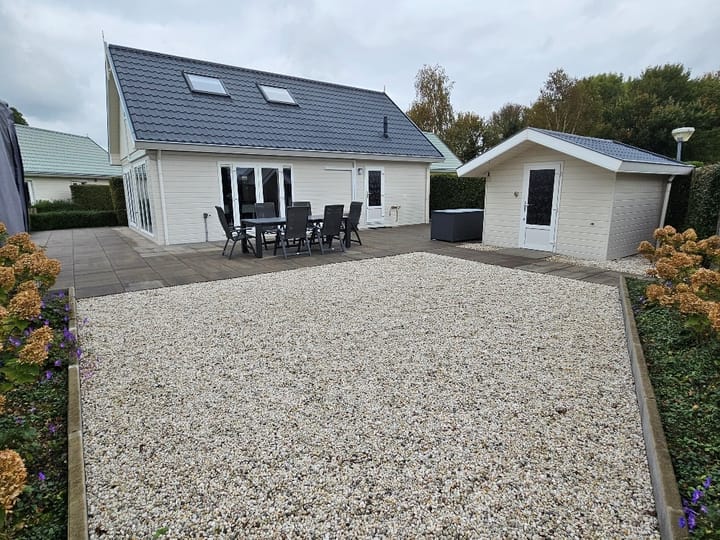 Achterzeedijk 1a-42 in Barendrecht foto