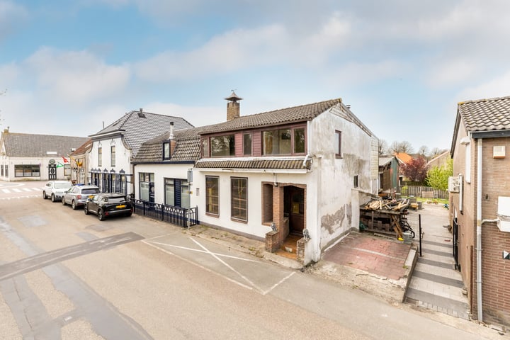 Achthuizensedijk 102 in Achthuizen foto