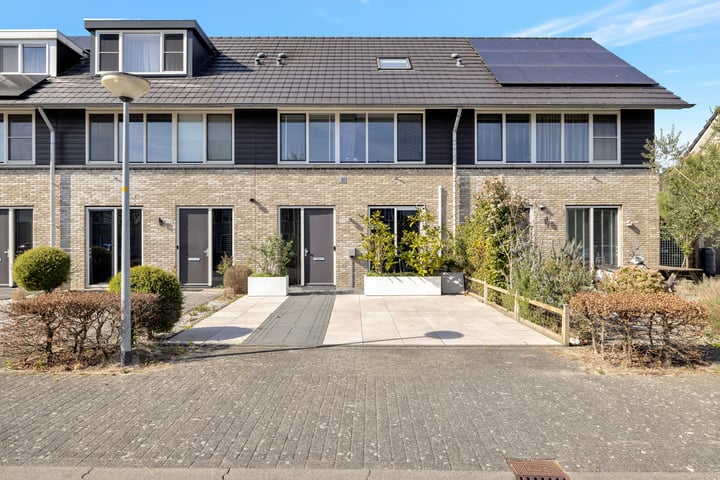 Achtknoop 57 in Almere foto