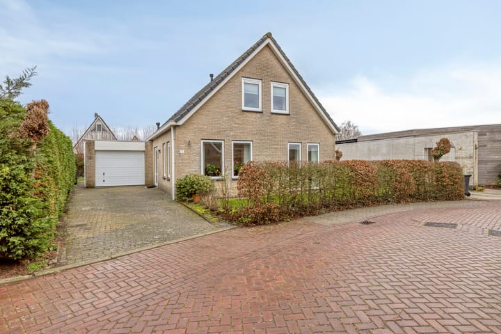 Ada van Hollandstraat 3 in 's-Heer Hendrikskinderen foto