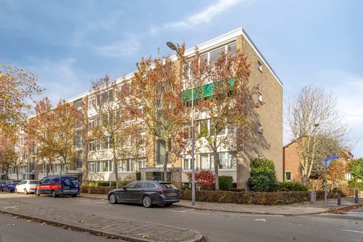 Adelbert van Scharnlaan E 5 in Maastricht foto