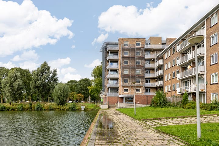 Adigestraat 117 in Beverwijk foto