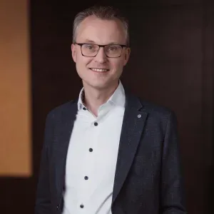 Foto von Adjan Sterkenburg