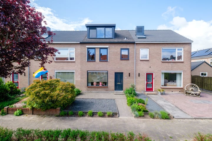 Admiraal de Ruyterstraat 16 in Genemuiden foto