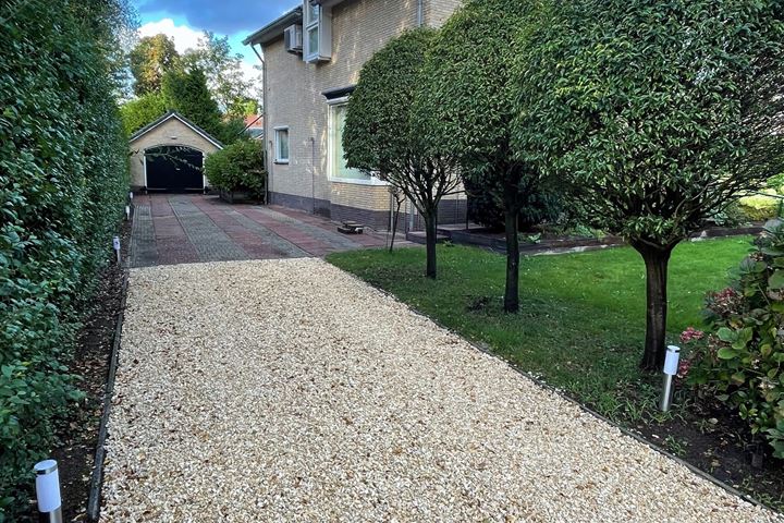 Admiraal Helfrichlaan 12 in Wassenaar foto