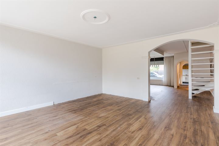 Admiraal Helfrichstraat 58 in Roermond foto