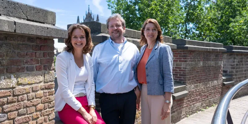 Photo de bureau de ADOMU