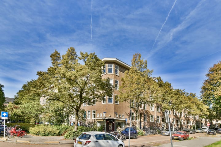 Adriaan van Bergenstraat 2-3 in Amsterdam foto