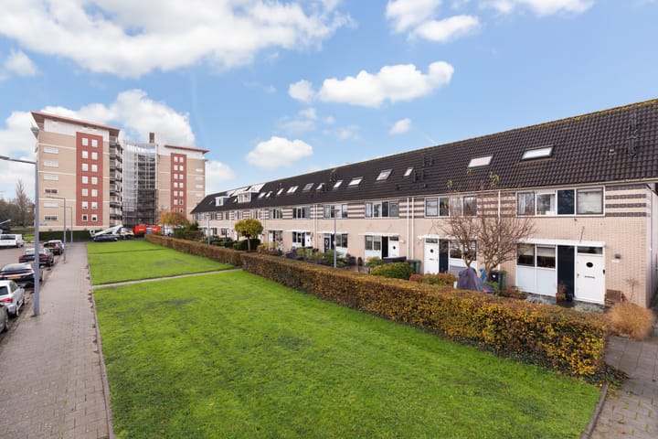 Adriana Noorlandersingel 105 in Rotterdam foto