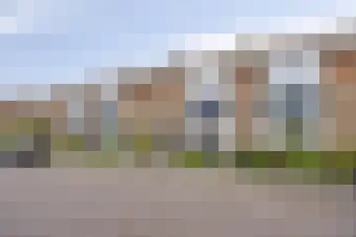 Adrianalaan 220 in Rotterdam