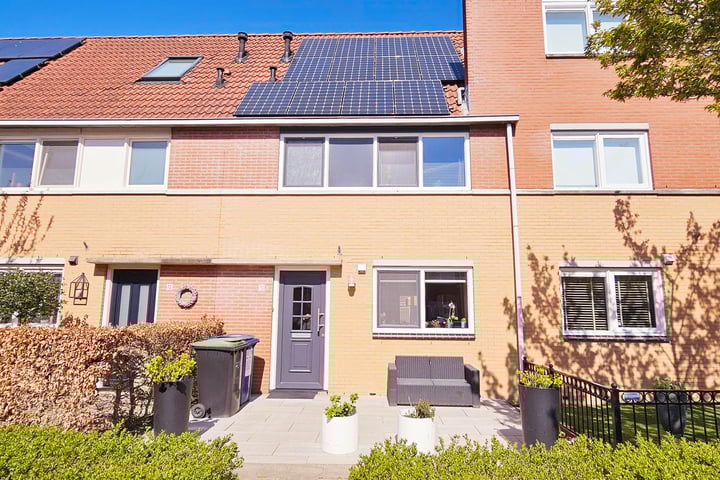 Adrienne Solserstraat 70 in Almere foto