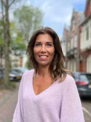 Photo of Afra van Buuren