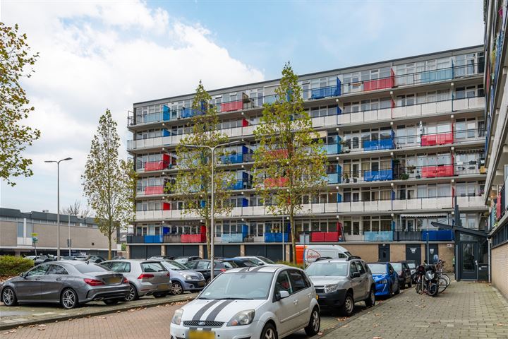 Aïdaplein 51 in Alphen aan den Rijn foto