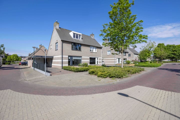 Akkerstraat 7 in Haaren foto