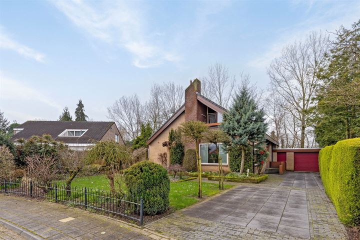 Akkrumlaan 5 in Arnhem foto