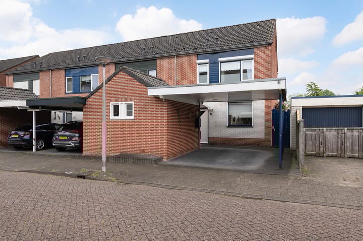 Akshoek 2 in Enschede foto