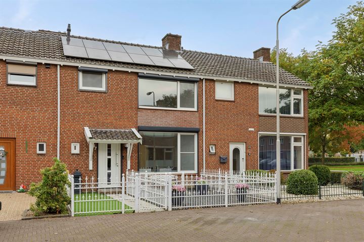 Albardastraat 37 in Oss foto
