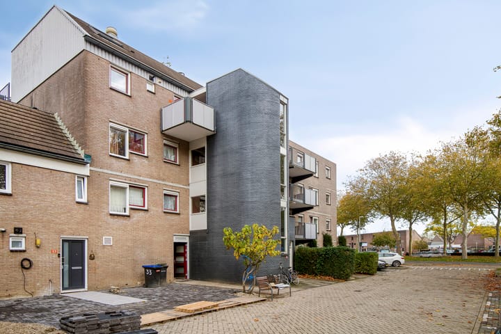 Albert Camus-erf 30 in Dordrecht foto