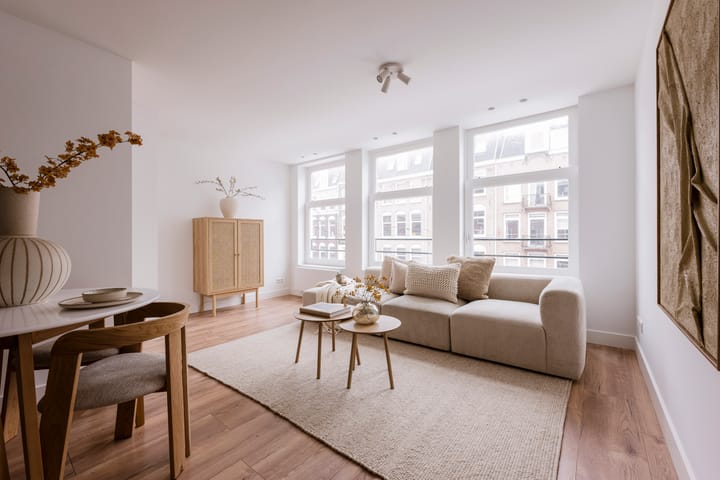 Albert Cuypstraat 190-2 in Amsterdam