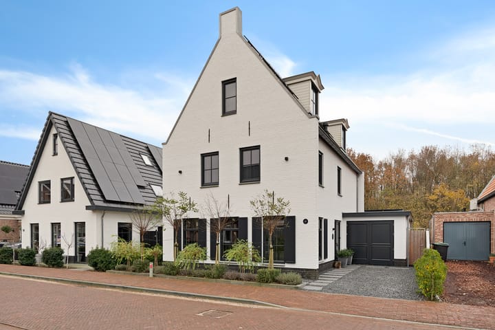 Albert Einsteinstraat 52 in Almere