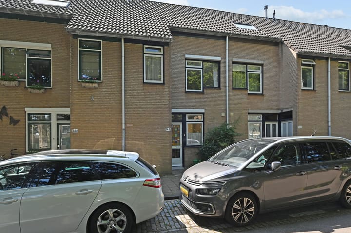 Albert Schweitzerlaan 148 in 's-Gravenhage foto