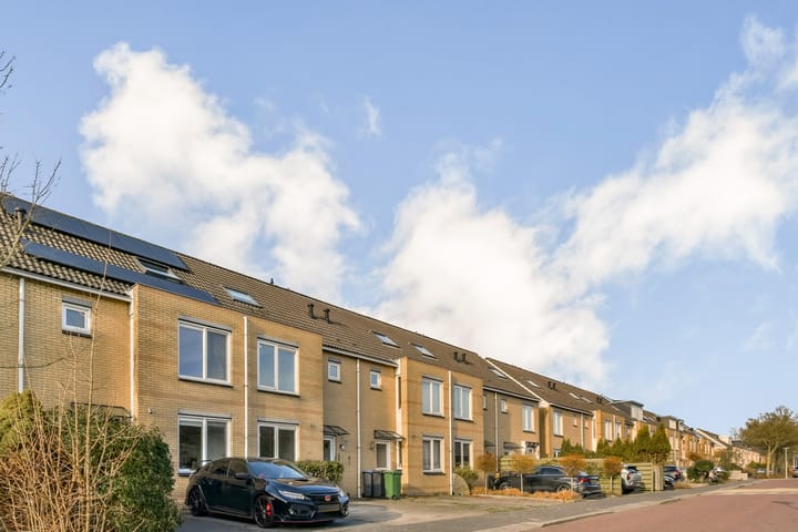 Albert van Dalsumlaan 58 in Amstelveen