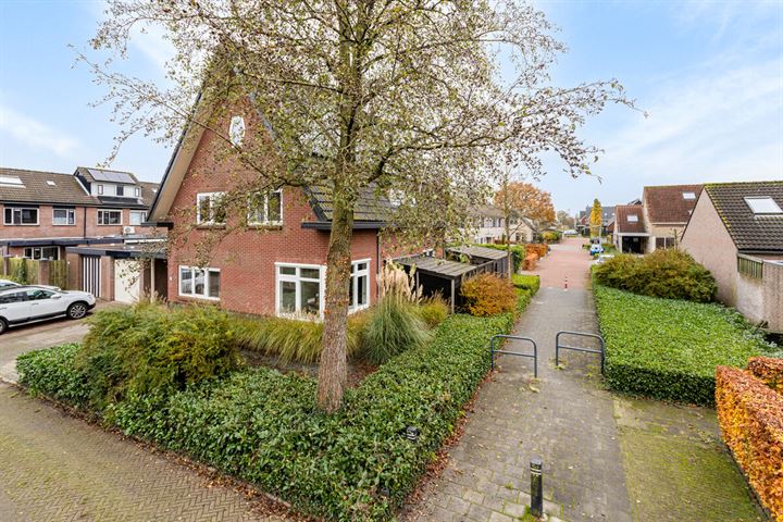 Albert van Meerveldstraat 44 in Zwartebroek foto
