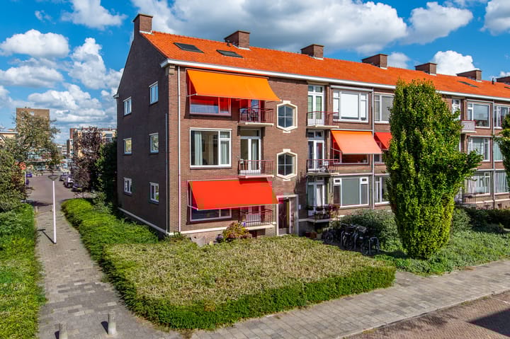 Albert Verweystraat 130 in Voorburg foto