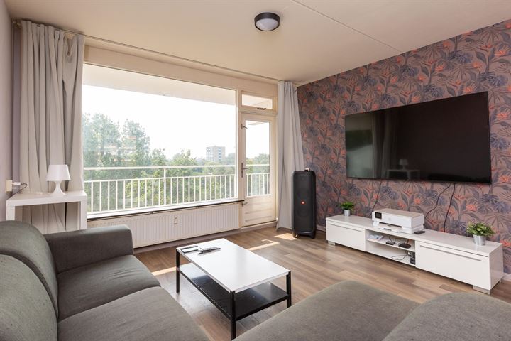 Albertine Agneslaan 66 in Vlaardingen foto