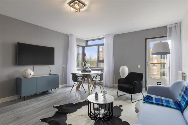 Alfred Döblinstraat 14 in Amsterdam foto