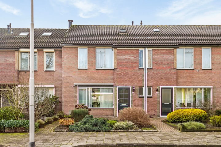 Alpenlaan 217 in Tilburg foto